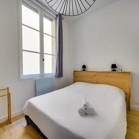 Nice Apartment For 2 In Historical Center Bordeaux Exterior photo
